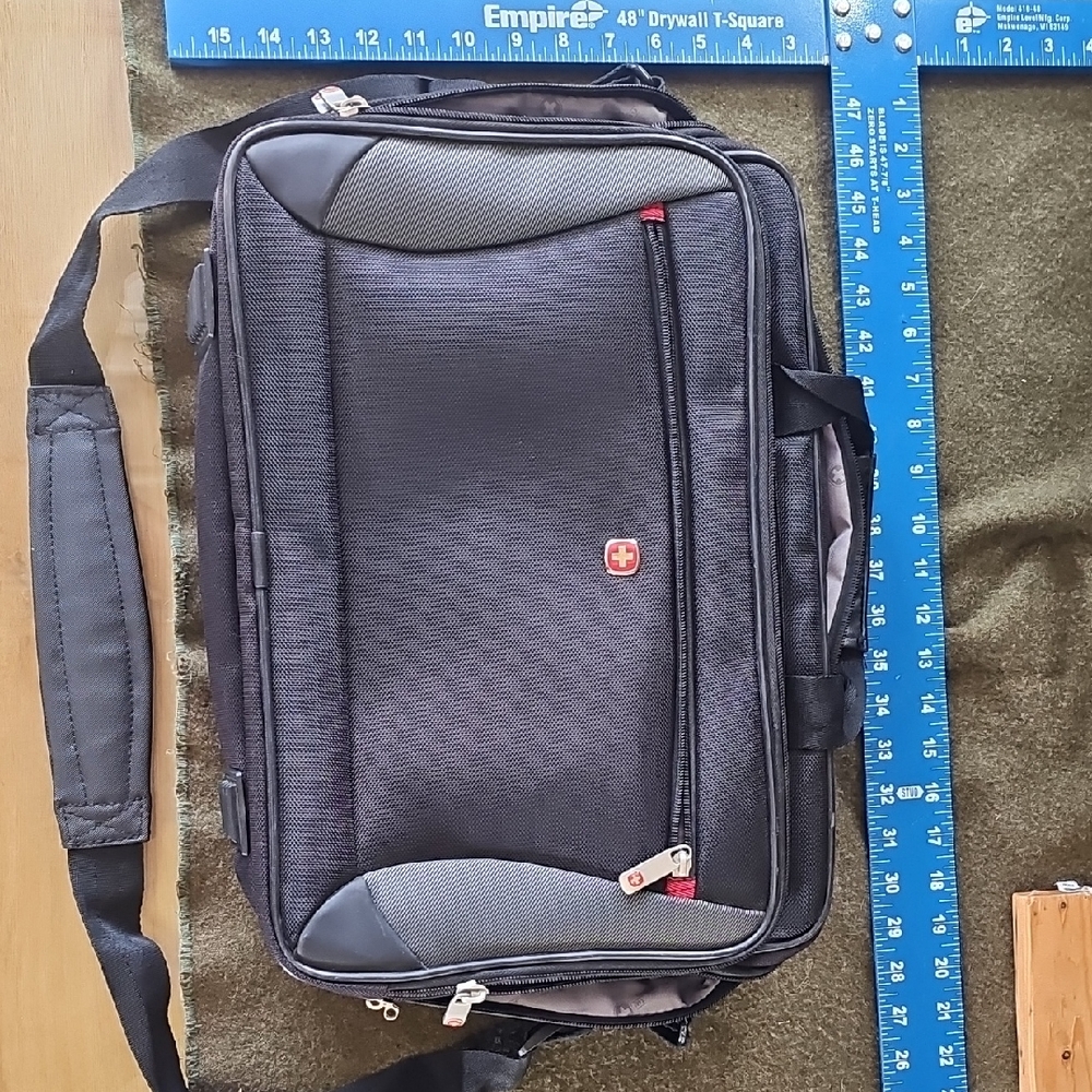 SwissGear Charcoal Gray Laptop Bag